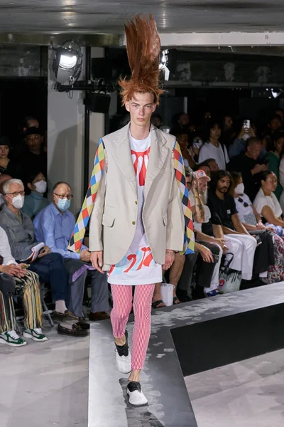 Look 23